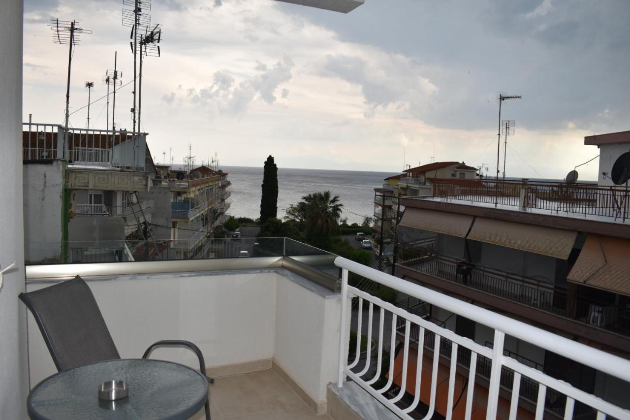 Sea View Luxury Apartment In Nea Kallikratia. Nea Kallikrateia Dış mekan fotoğraf