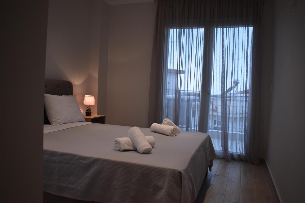 Sea View Luxury Apartment In Nea Kallikratia. Nea Kallikrateia Dış mekan fotoğraf
