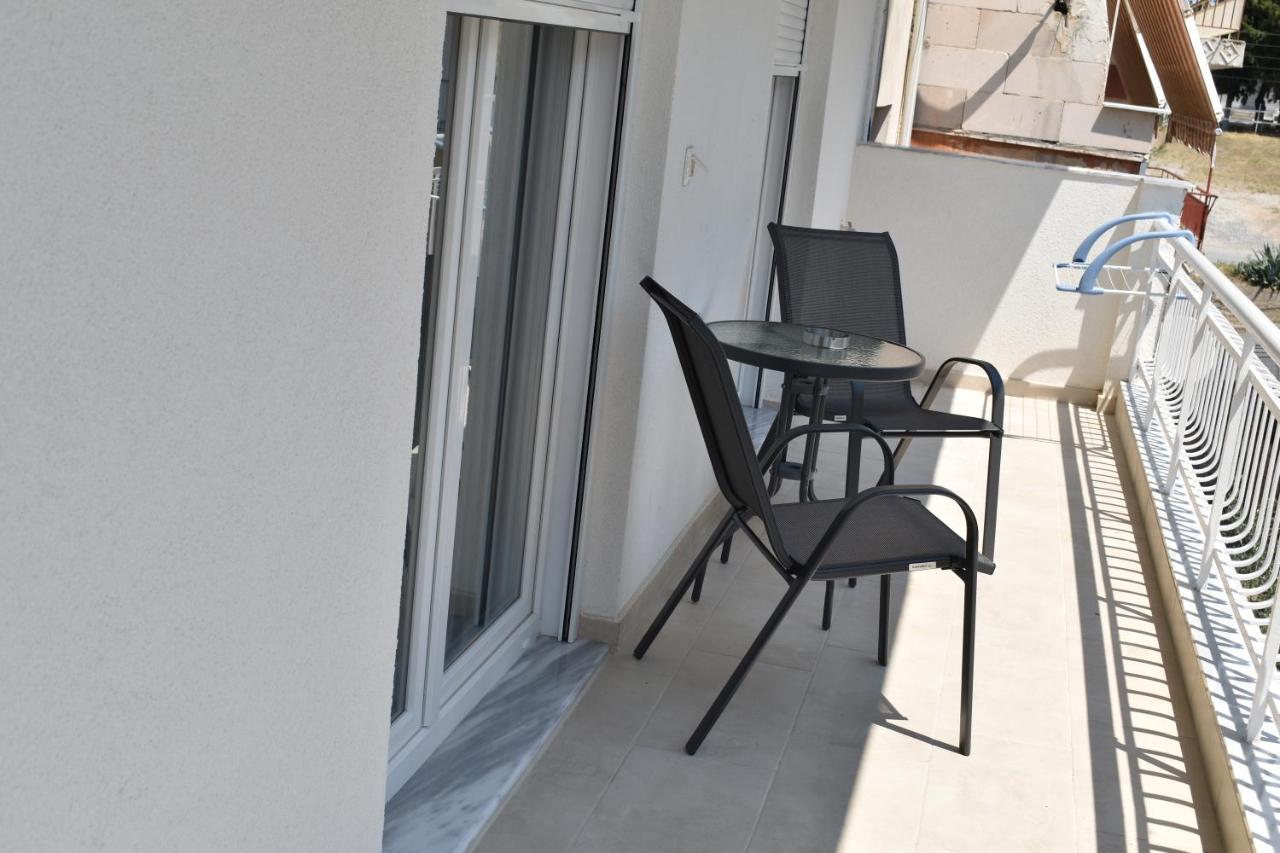 Sea View Luxury Apartment In Nea Kallikratia. Nea Kallikrateia Dış mekan fotoğraf