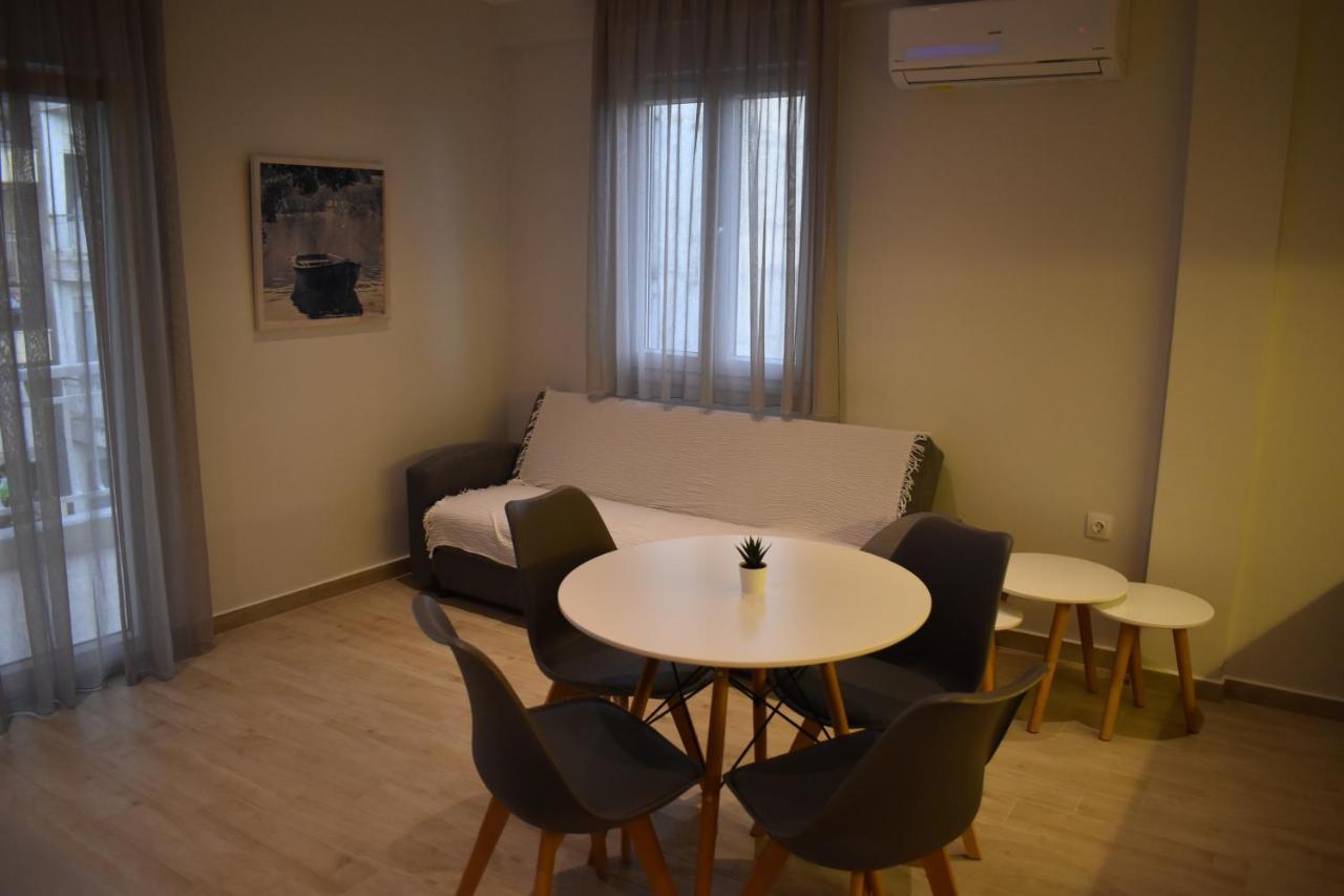 Sea View Luxury Apartment In Nea Kallikratia. Nea Kallikrateia Dış mekan fotoğraf