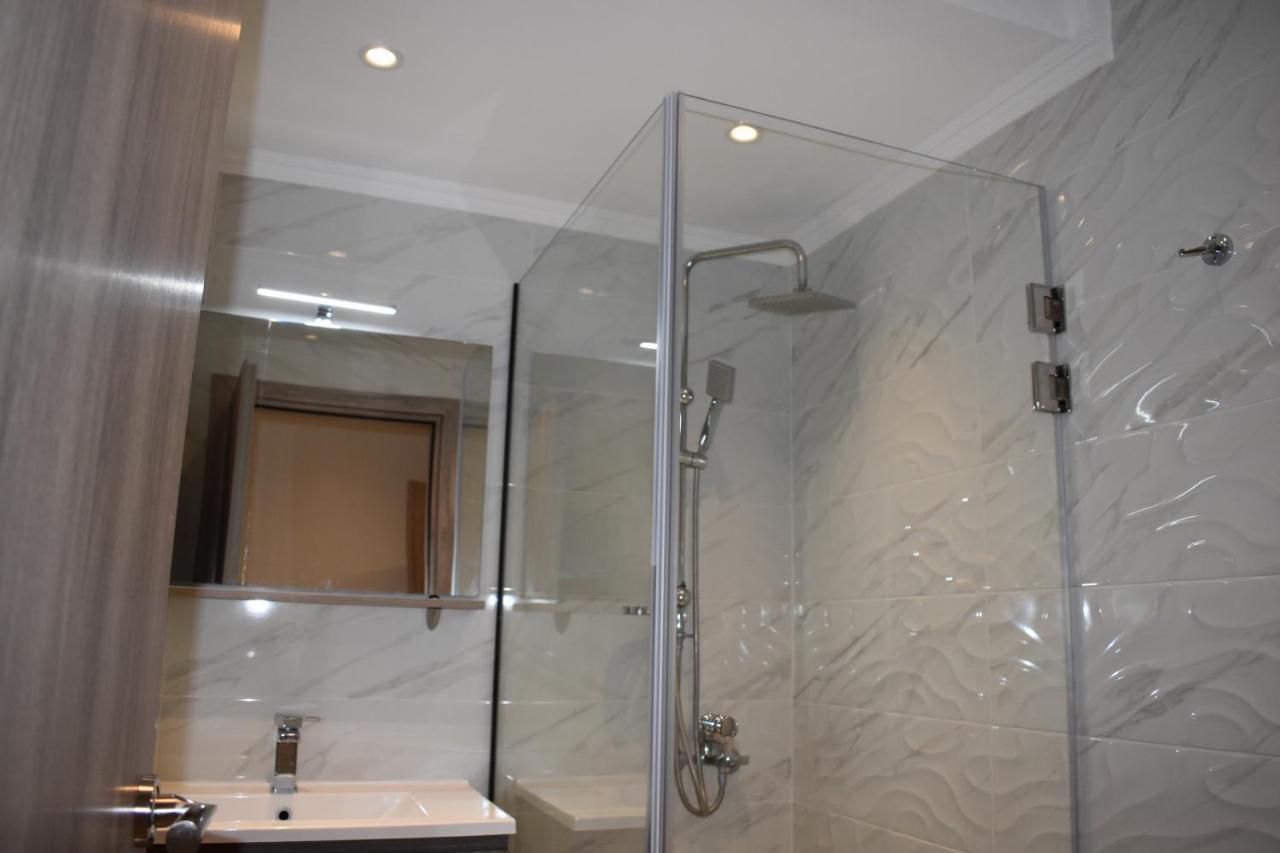 Sea View Luxury Apartment In Nea Kallikratia. Nea Kallikrateia Dış mekan fotoğraf