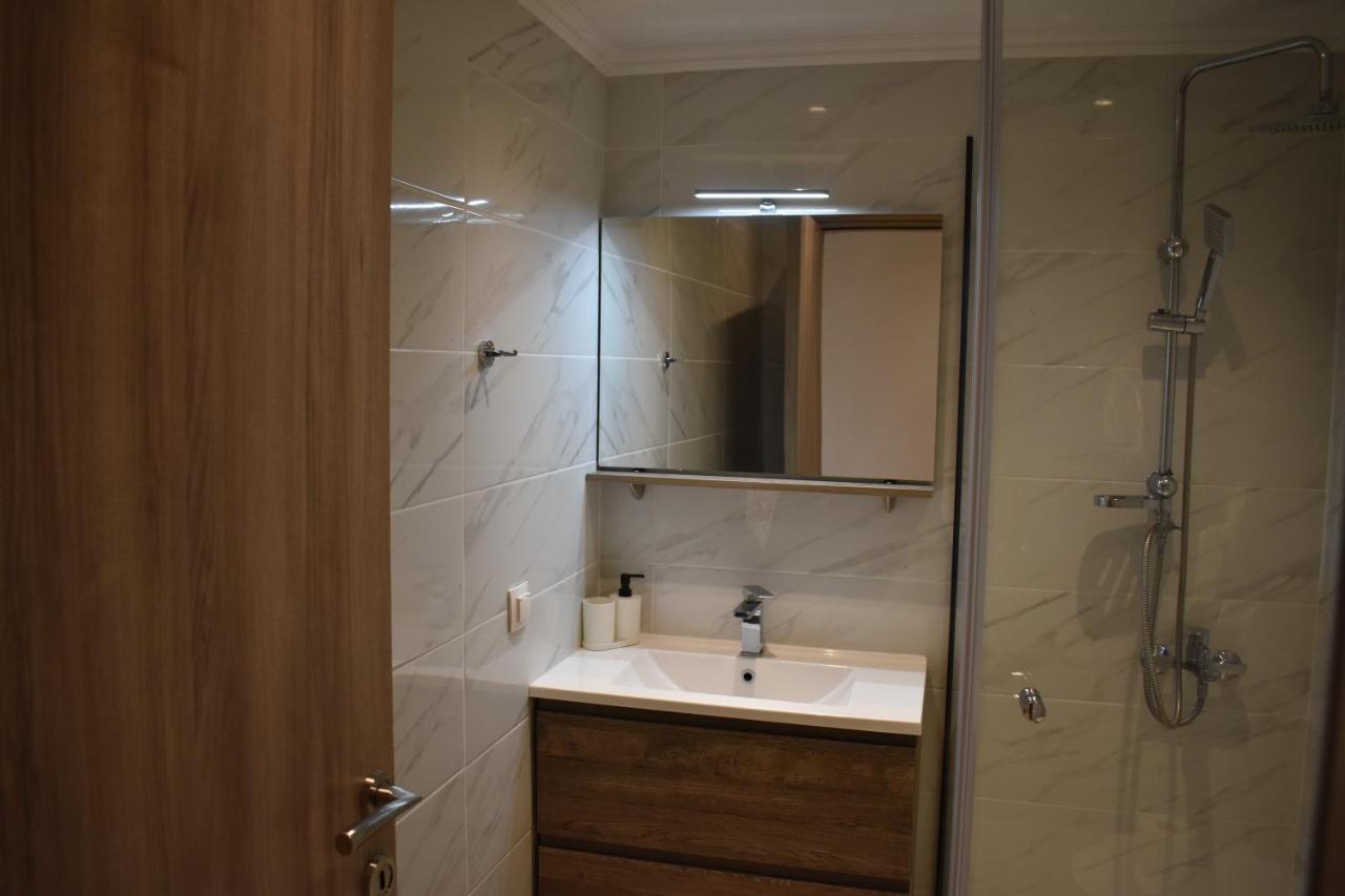 Sea View Luxury Apartment In Nea Kallikratia. Nea Kallikrateia Dış mekan fotoğraf